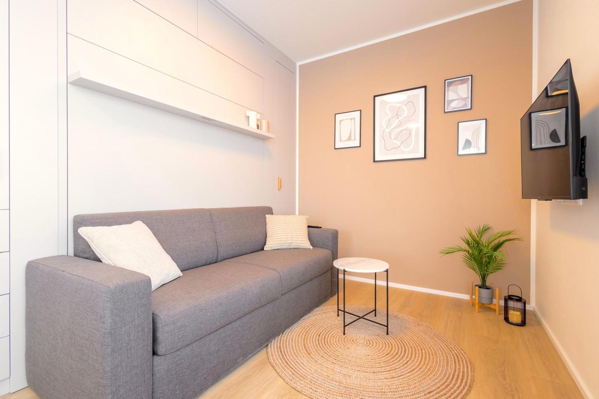 Bright 2Br - 5Th Floor, Balcony, Free Parking By Gravity Prague Praga Exterior foto