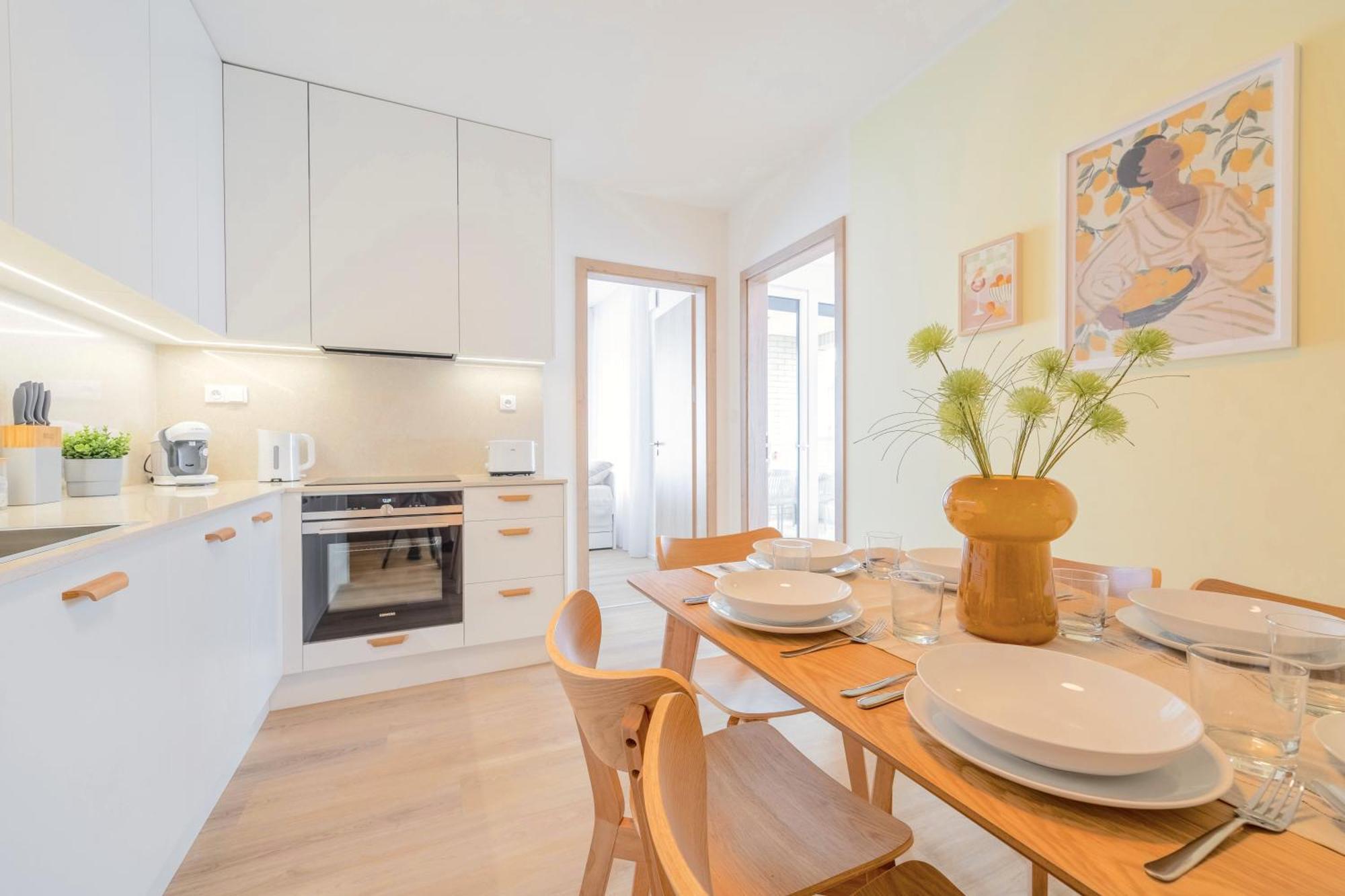 Bright 2Br - 5Th Floor, Balcony, Free Parking By Gravity Prague Praga Exterior foto