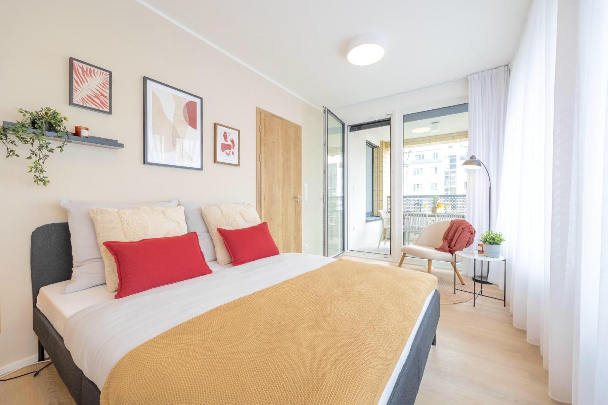 Bright 2Br - 5Th Floor, Balcony, Free Parking By Gravity Prague Praga Exterior foto