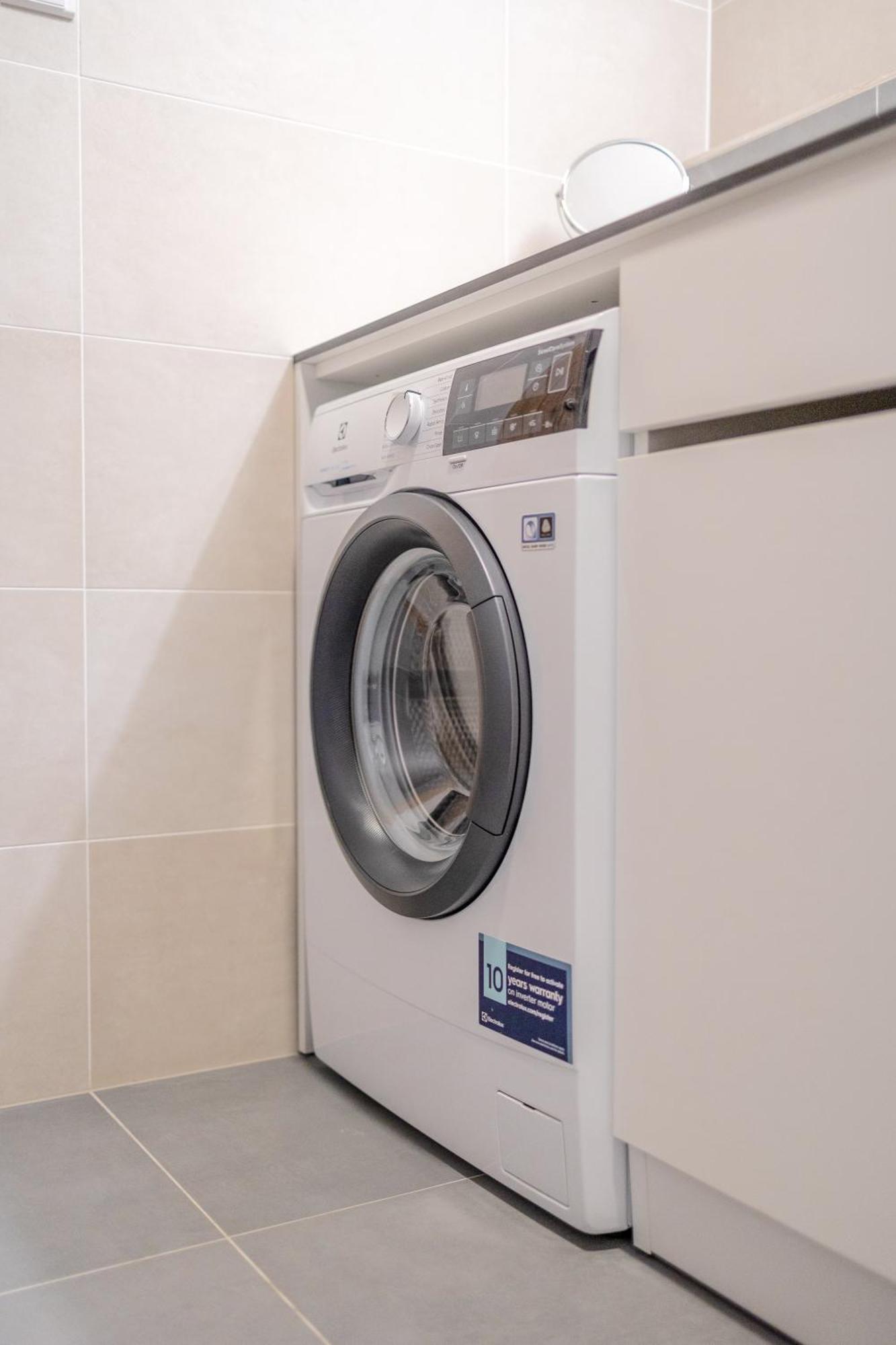 Bright 2Br - 5Th Floor, Balcony, Free Parking By Gravity Prague Praga Exterior foto