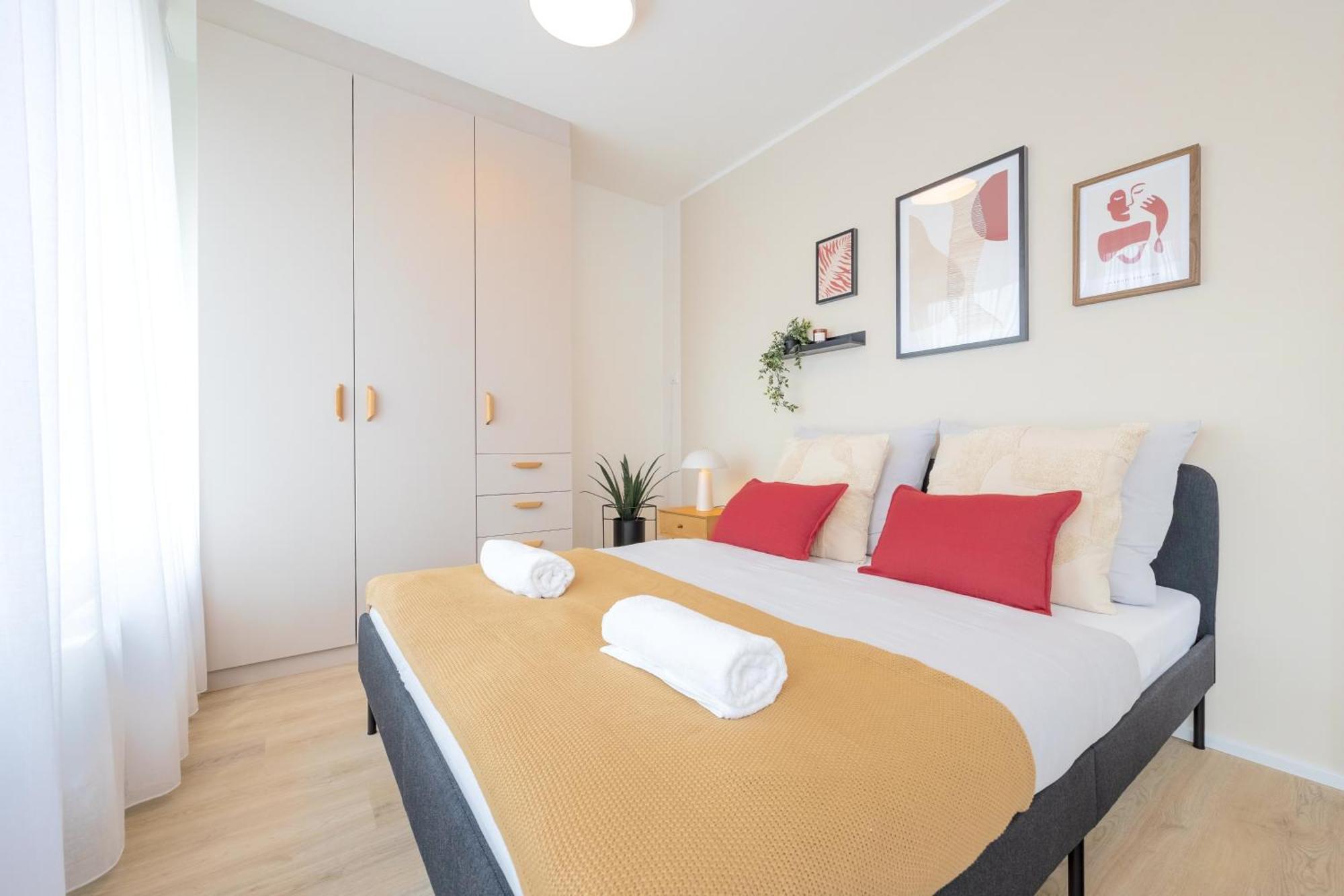 Bright 2Br - 5Th Floor, Balcony, Free Parking By Gravity Prague Praga Exterior foto